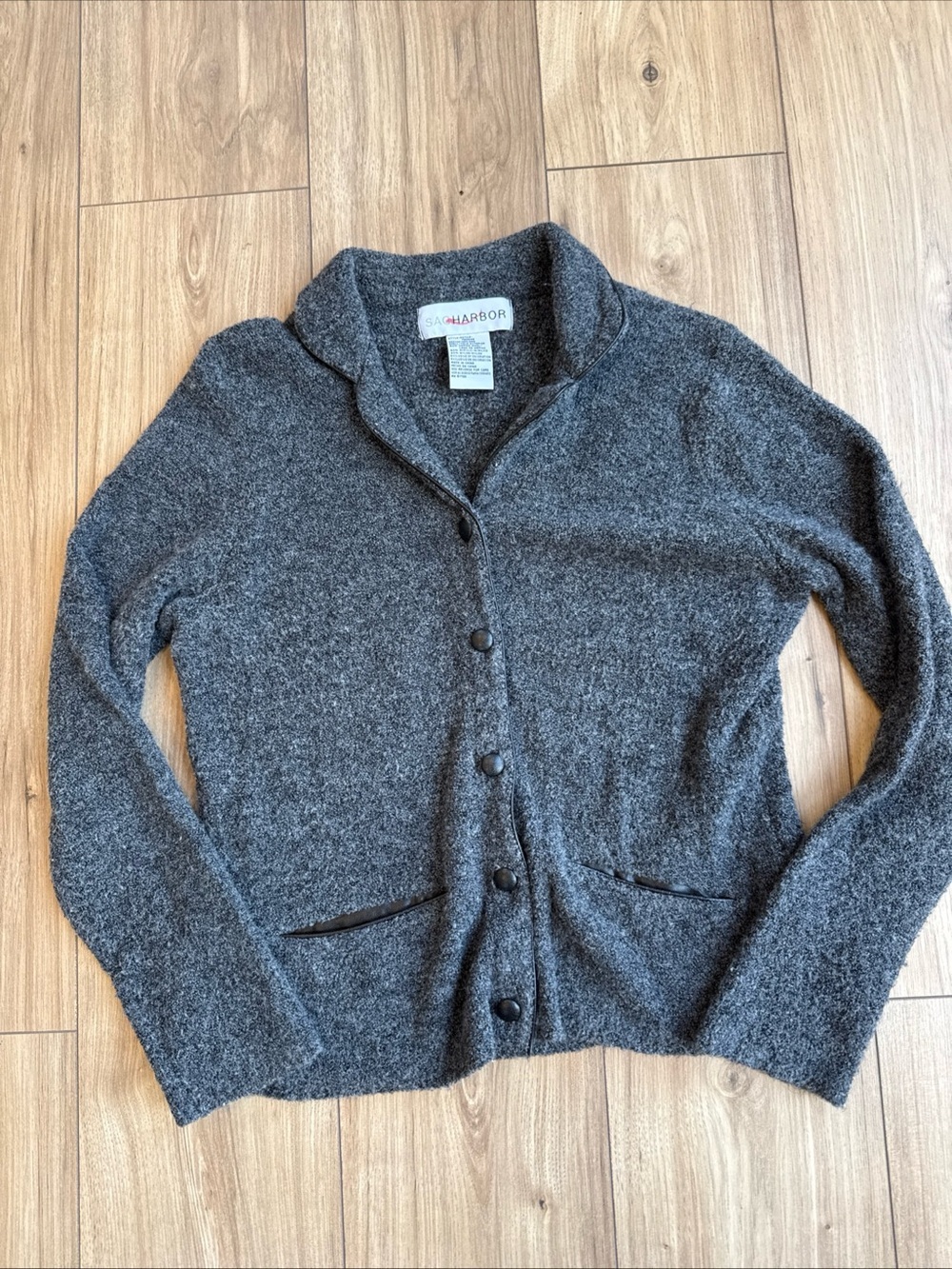 Sag Harbor Wool Blend Cardigan Sweater Size Medium Charcoal Grey Preppy Buisness
